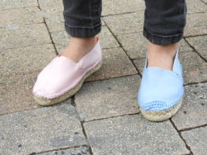 espadrille enfant unie légères et confortables pour les petits pieds